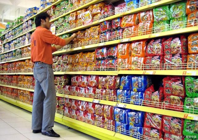 方便食品進(jìn)入熱銷(xiāo)時(shí)期，供不應(yīng)求狀況持續(xù)